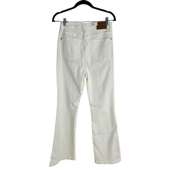 Judy Blue White High Waisted Bootcut Jeans NWT size 7/28 - Picture 3 of 6